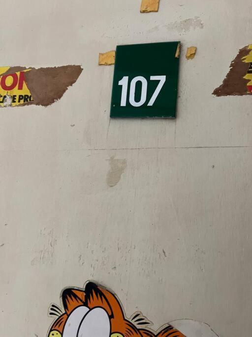 107 Wanna Apartment Pattaya Buitenkant foto
